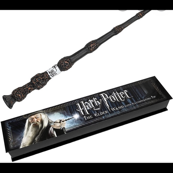 NIB Harry Potter collectors Wands - Picture 11 of 13
